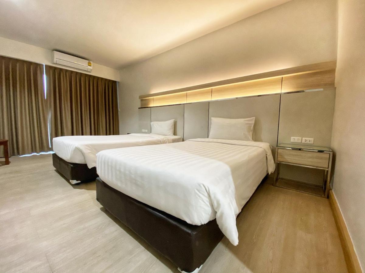 Best Beach Villa Pattaya Esterno foto