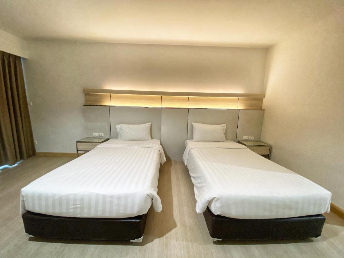 Best Beach Villa Pattaya Esterno foto