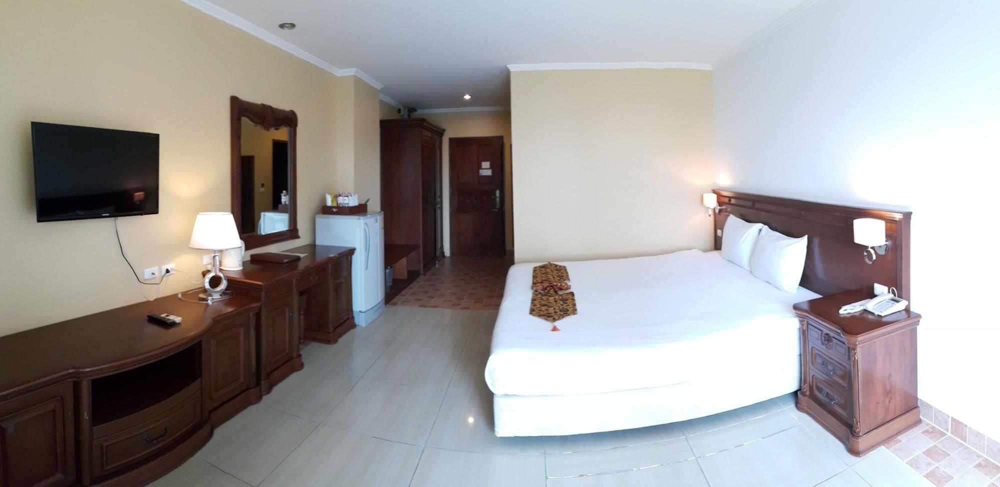 Best Beach Villa Pattaya Esterno foto