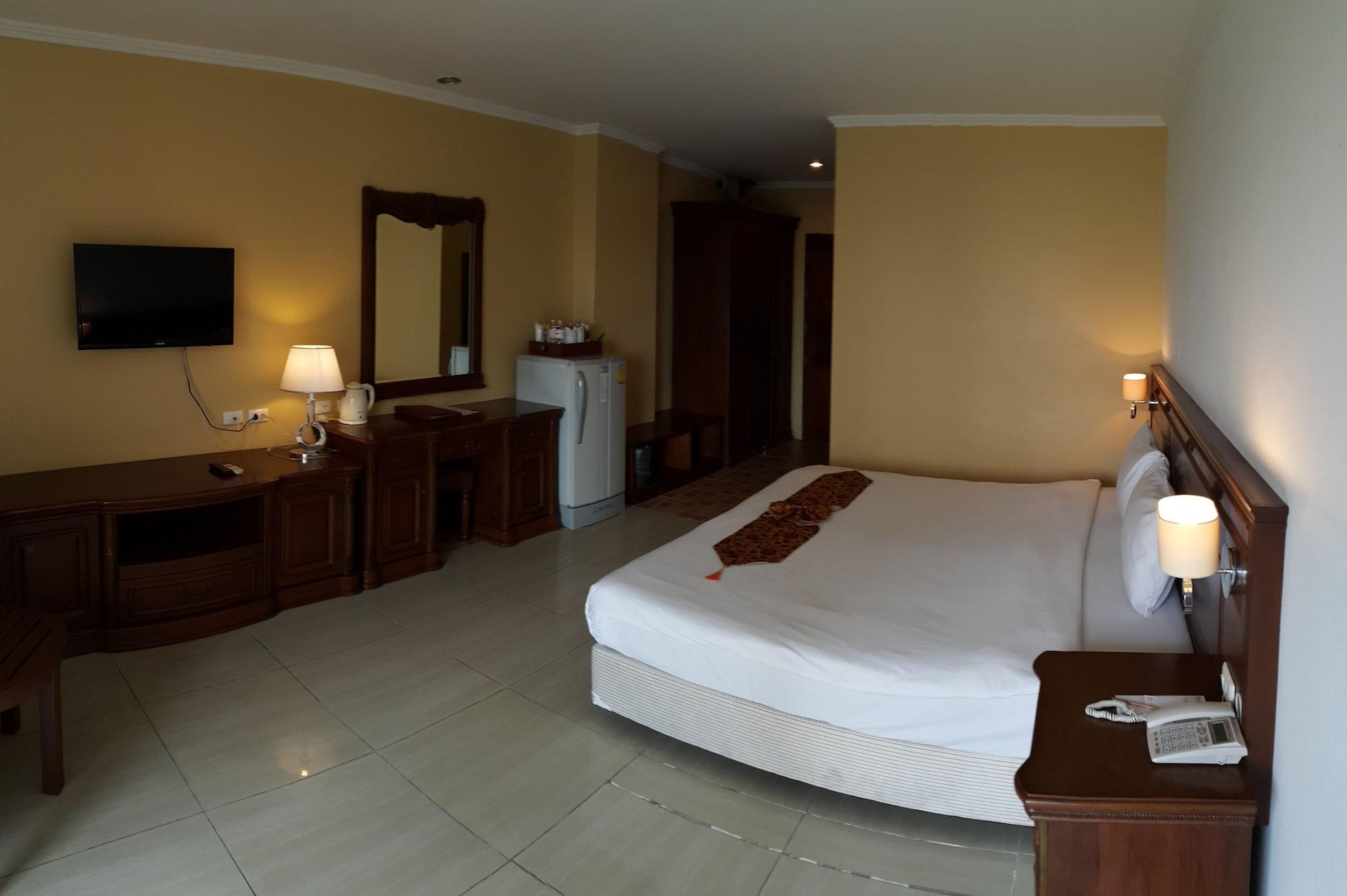 Best Beach Villa Pattaya Esterno foto