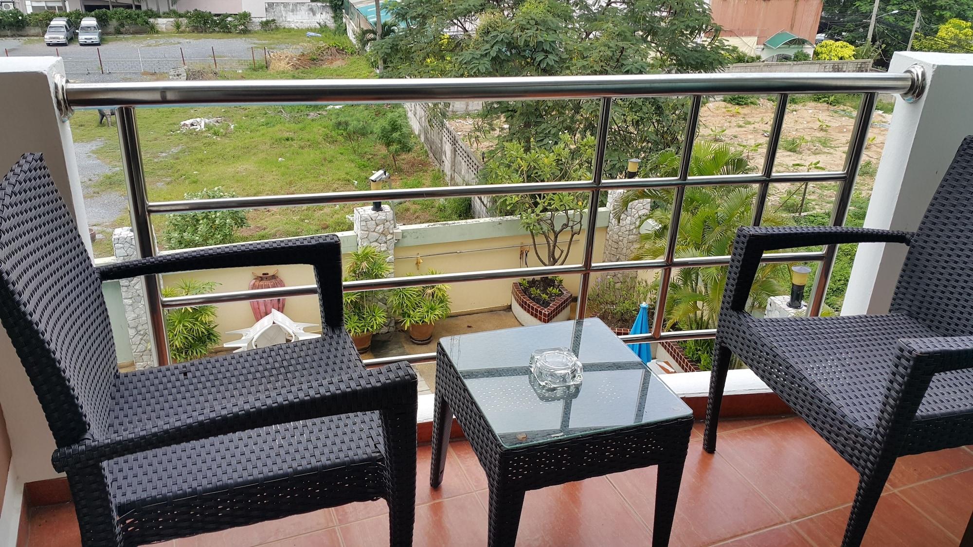 Best Beach Villa Pattaya Esterno foto