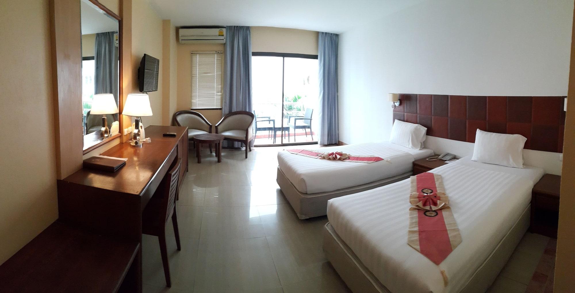 Best Beach Villa Pattaya Esterno foto