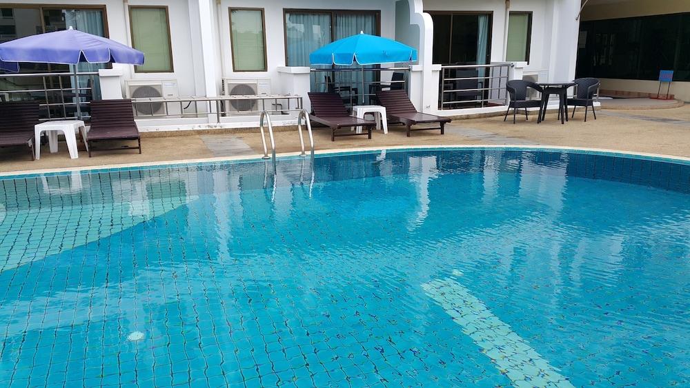 Best Beach Villa Pattaya Esterno foto