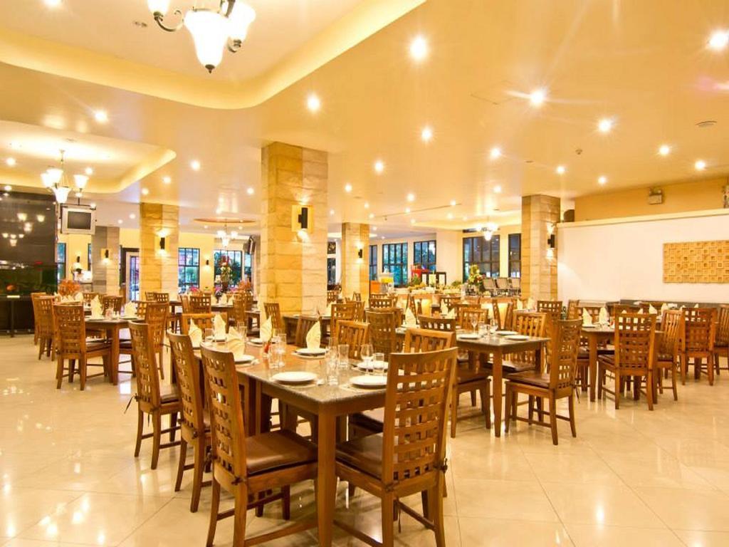 Best Beach Villa Pattaya Esterno foto